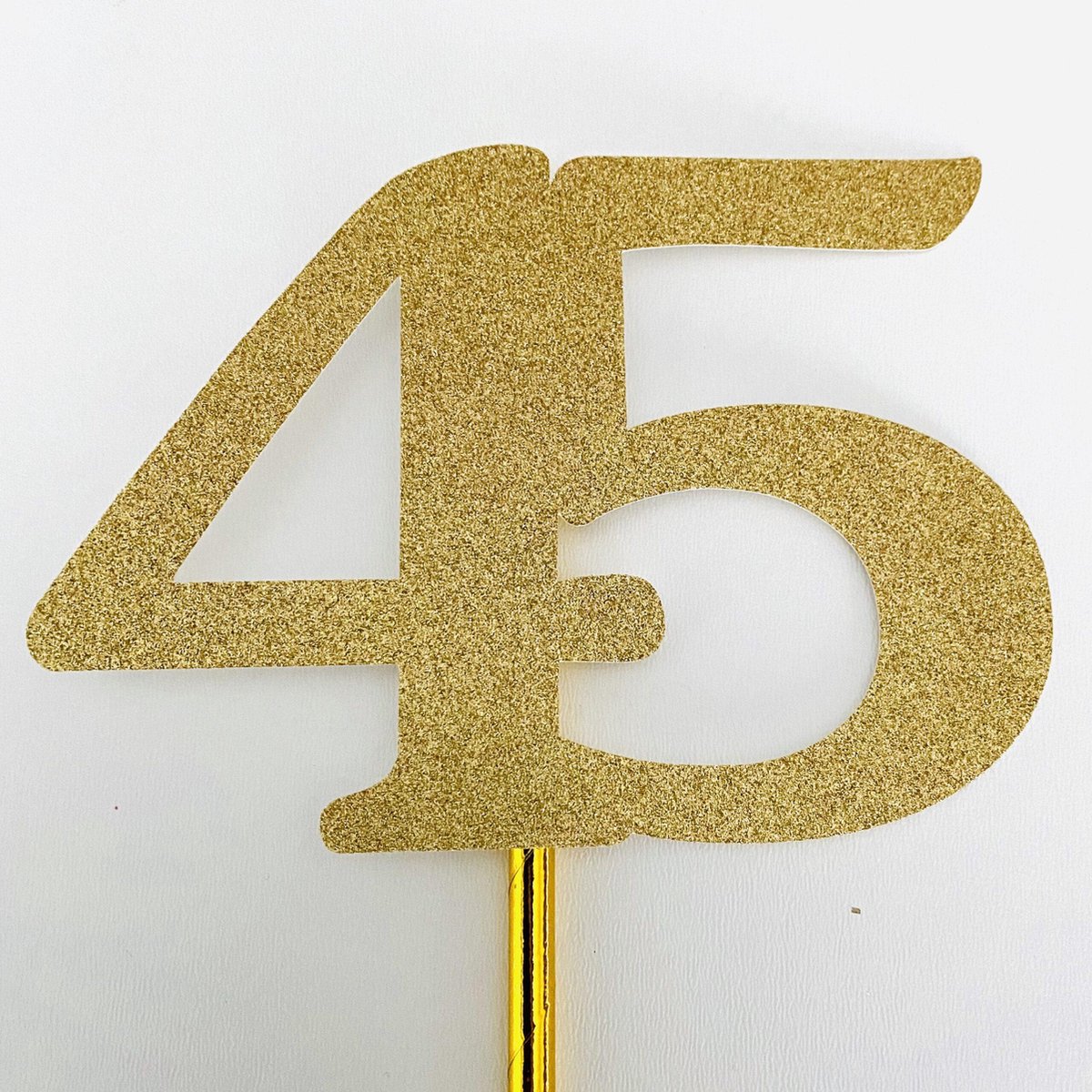 Taarttopper| Cake topper | Taartversiering| Verjaardag| Cijfers | 45 | Goud glitter|14 cm| karton